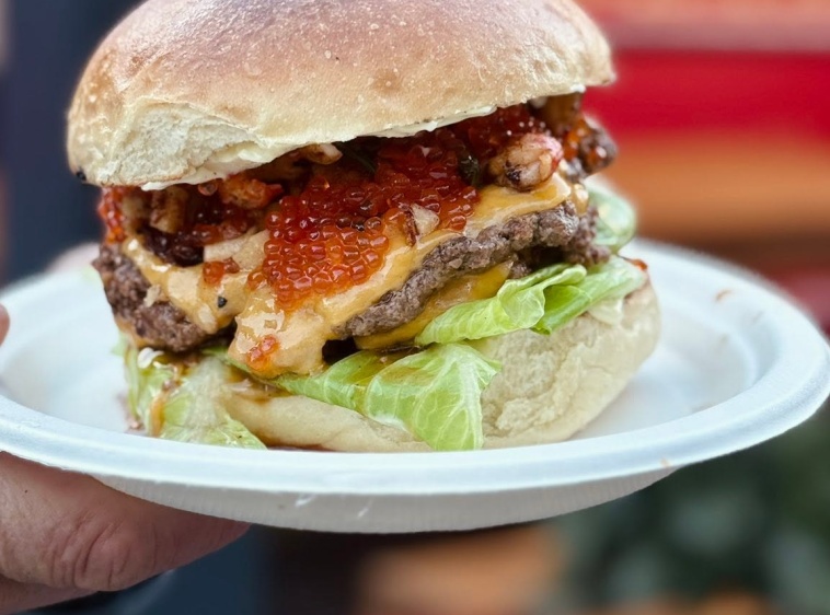 ŚLEDŹ W&Oacute;Ł BUŁA DAWNIEJ POLLY’S BURGER
